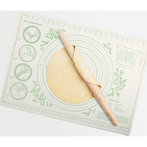 Martha Stewart Collection Silicone Pastry Mat Macy's Exclusive Sold Out - Picture 2 of 8